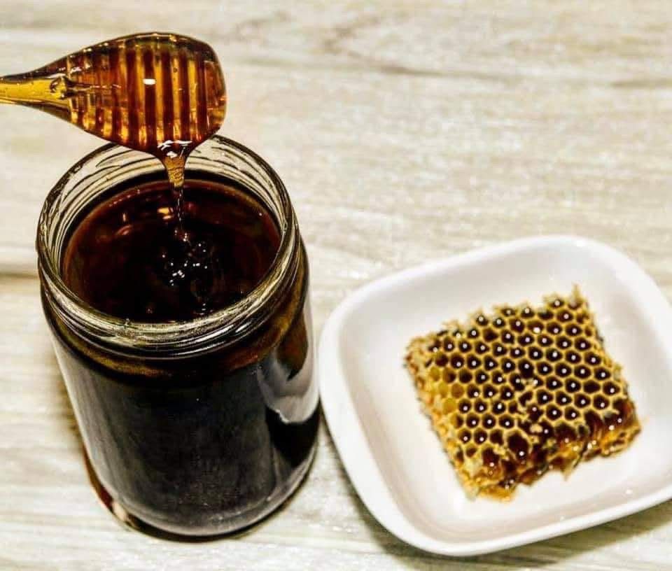هەنگوینی ئەسڵی بناری قەندیل (ڕەش و زەرد)